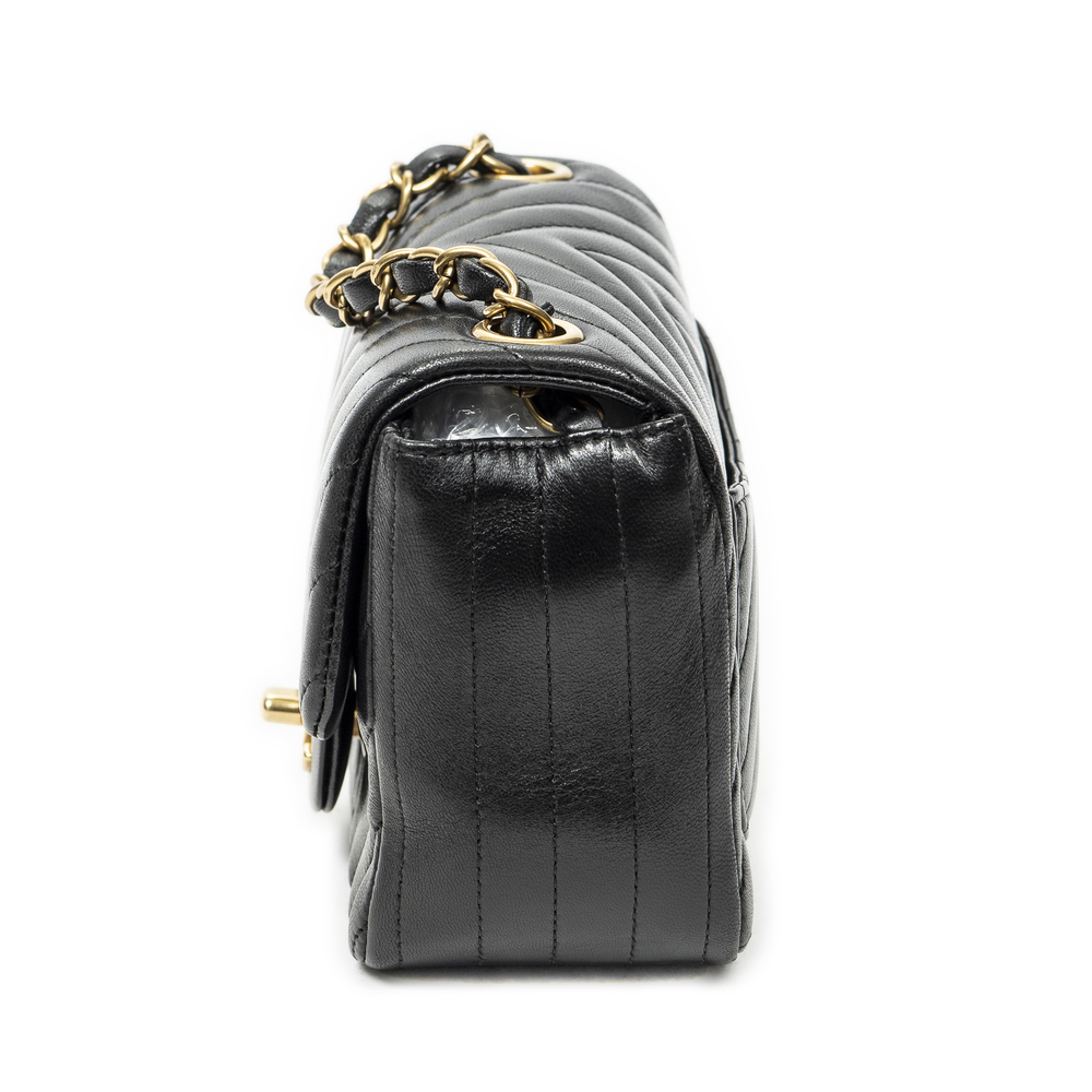 Chanel Mini Classic Square Flap - Picture 3 of 11